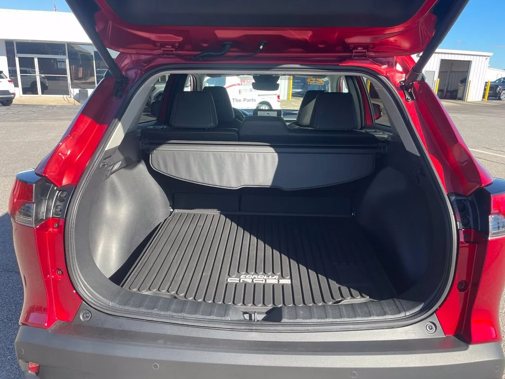 Used 2025 Red Toyota XLE image 11