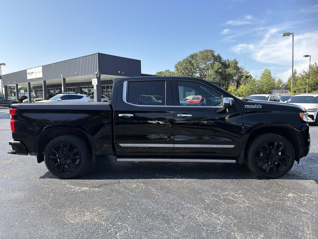 Used 2024 Black Chevrolet High Country image 2