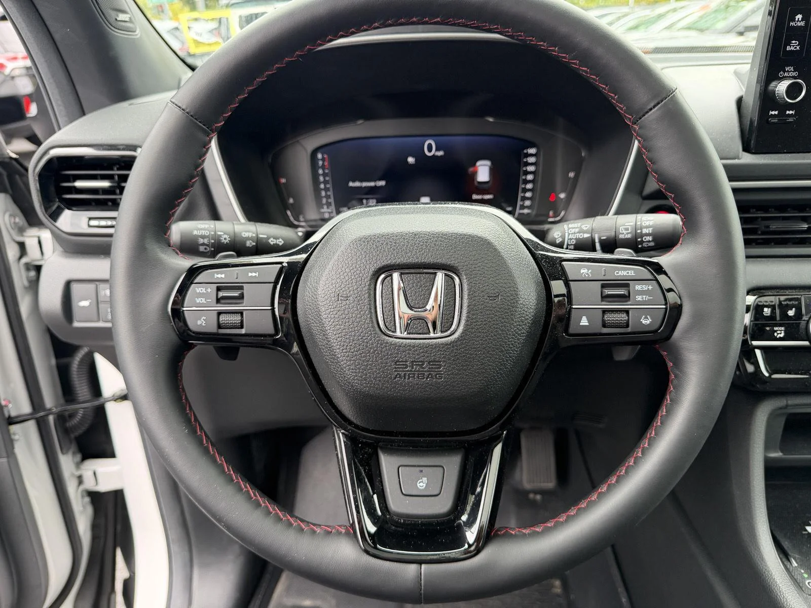 Used 2025 Platinum White Pearl Honda Black Edition image 21