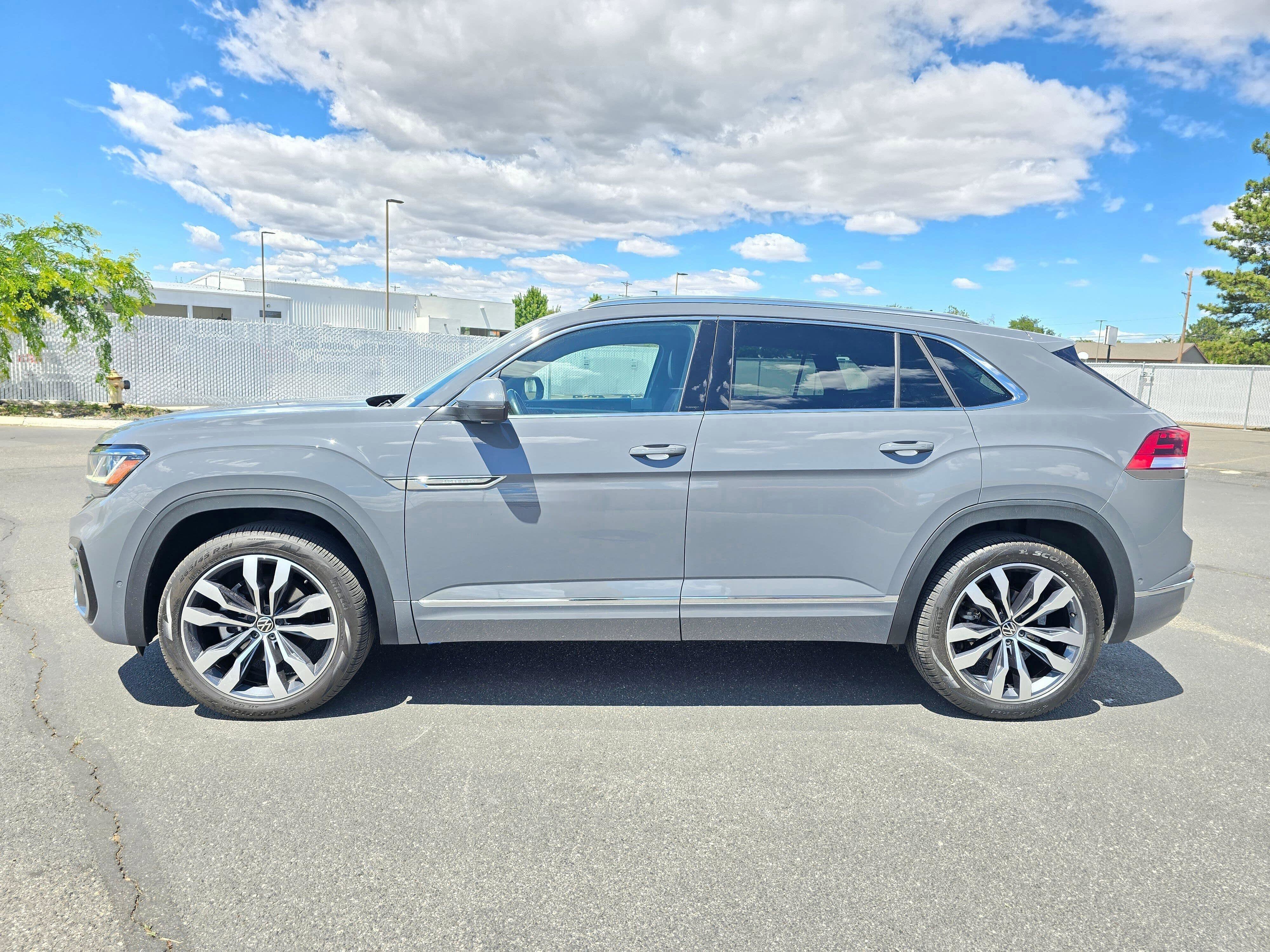 Used 2023 Pure Gray Volkswagen 3.6L V6 SEL Premium R-Line image 3
