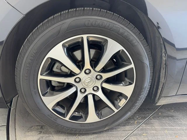 Used 2017 Crystal Black Pearl Acura 2.4L image 10