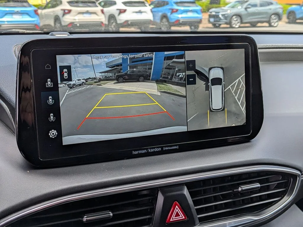 Used 2022 Quartz White Hyundai Limited image 16