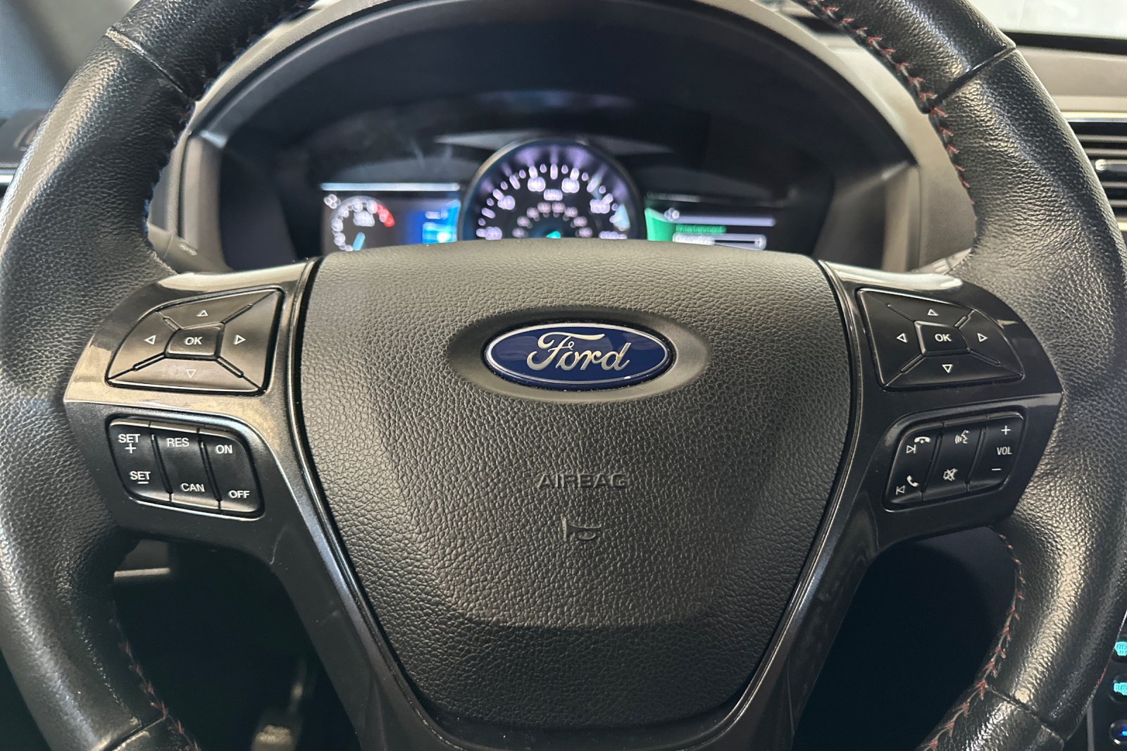 Used 2019 Silver Ford Sport image 26