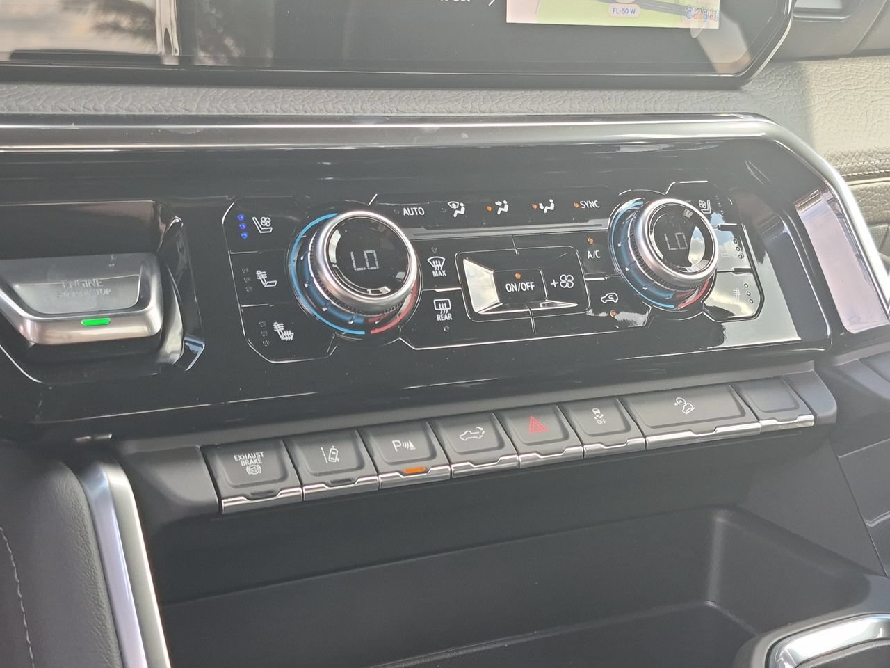 2026 GMC Sierra 2500HD Denali - Photo 11