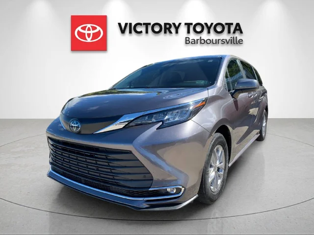 2023 Toyota Sienna XLE