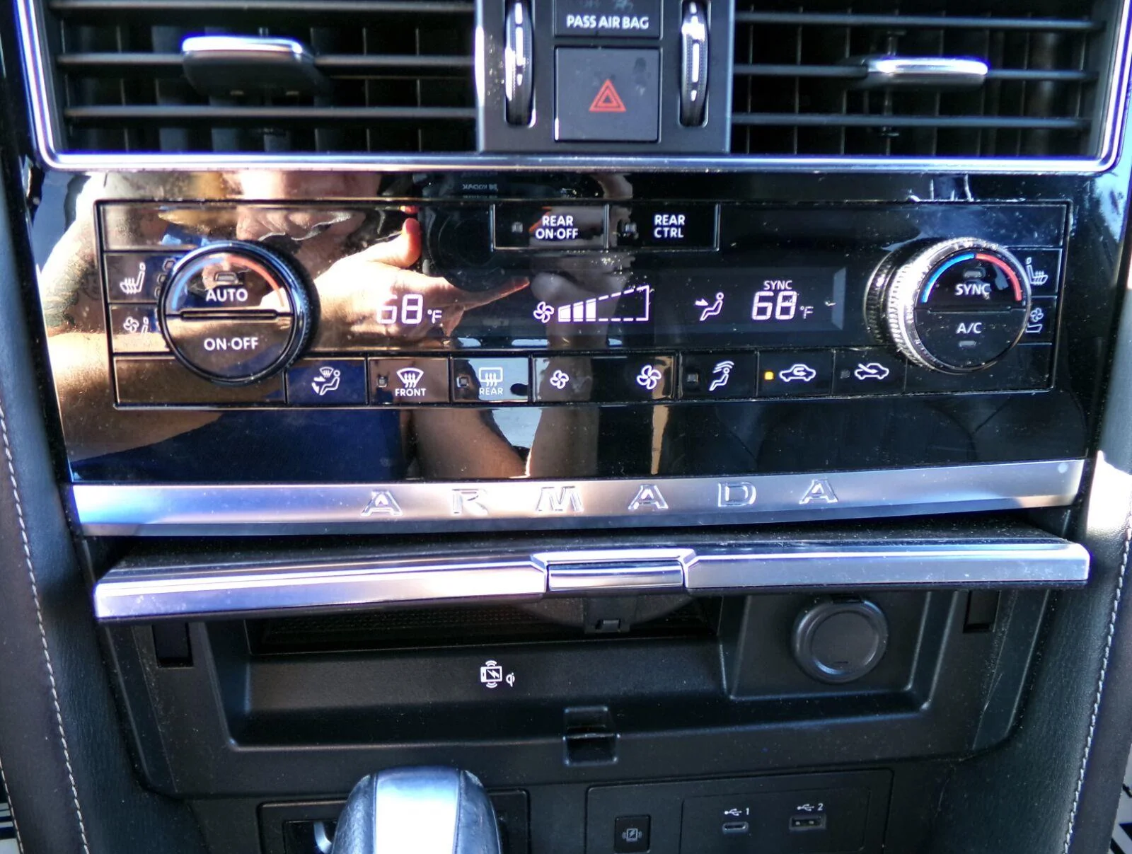 Used 2022 Gun Metallic Nissan Platinum image 11