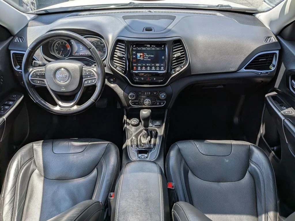 Used 2021 White Jeep Limited image 22