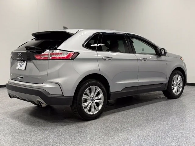 Used 2022 Silver Ford Titanium image 11