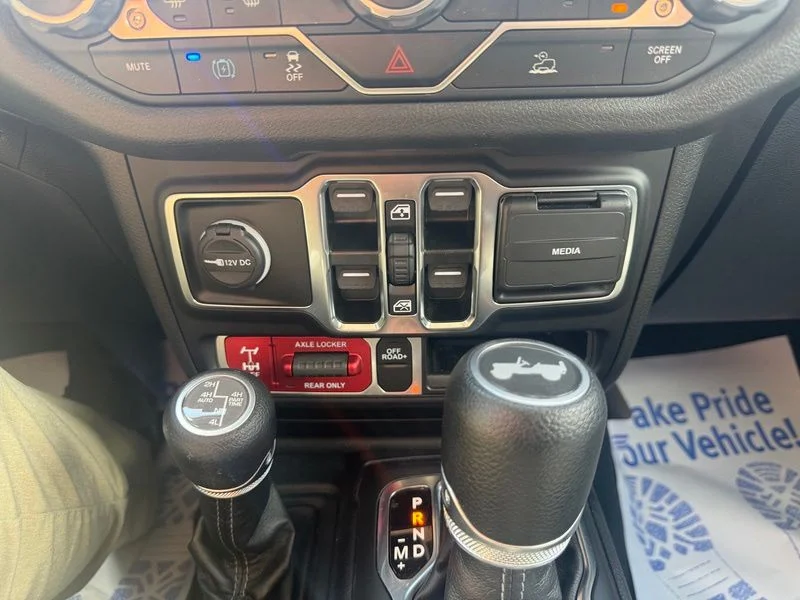 Used 2024 White Jeep Willys 4xe image 28