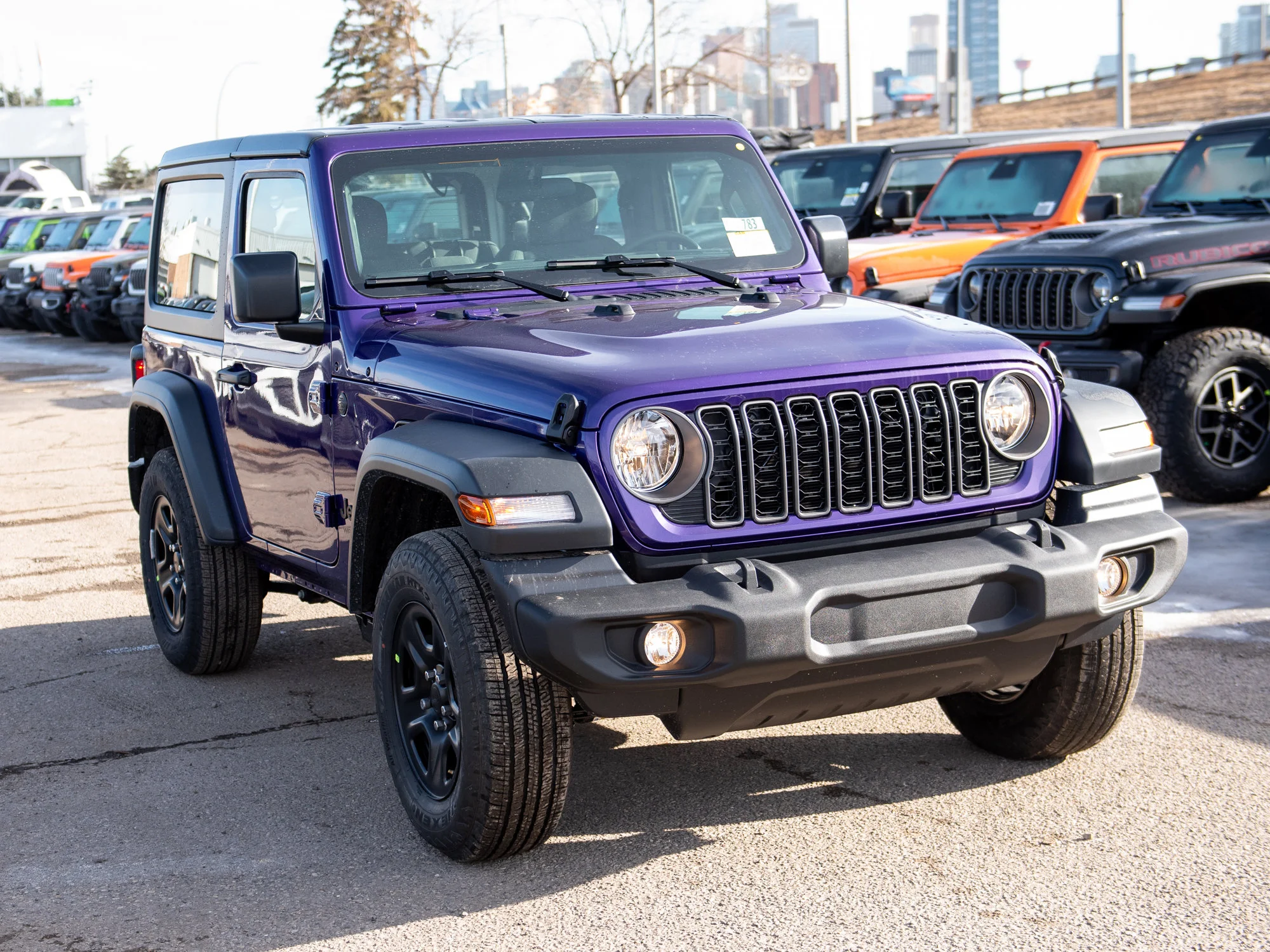 New 2026 reign Jeep Sport* image 6