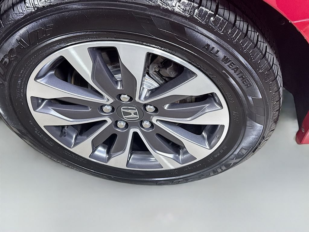Used 2022 Radiant Red Metallic II Honda EX-L image 32