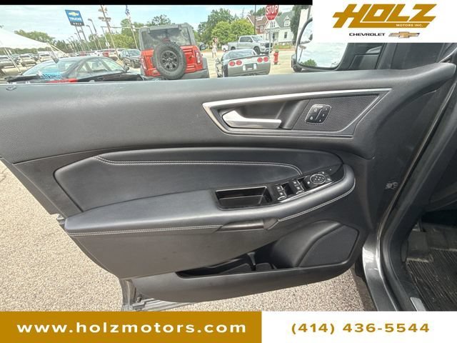 Used 2018 Gray Ford Titanium image 24