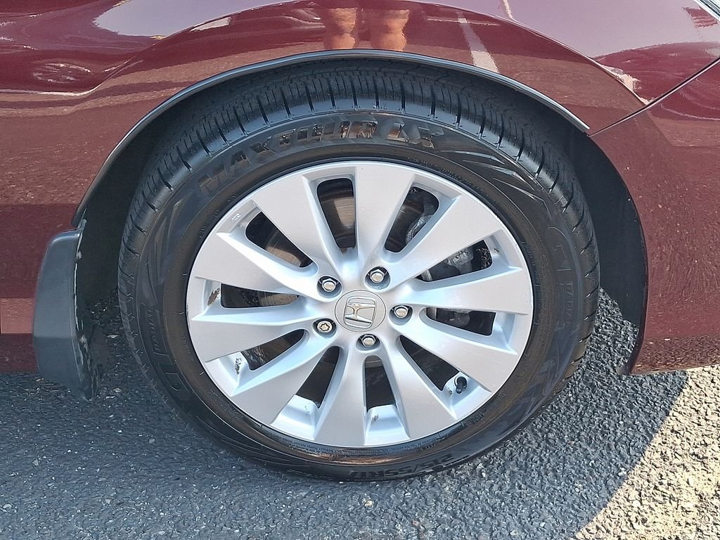 Used 2014 Red Honda EX image 8