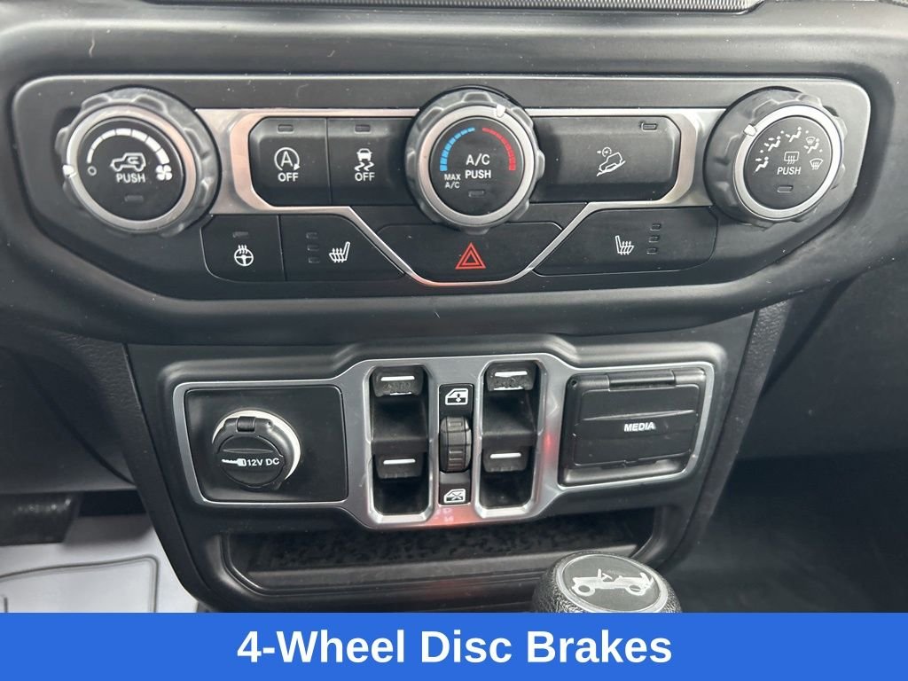 Used 2018 Black Jeep Unlimited Sport S image 17