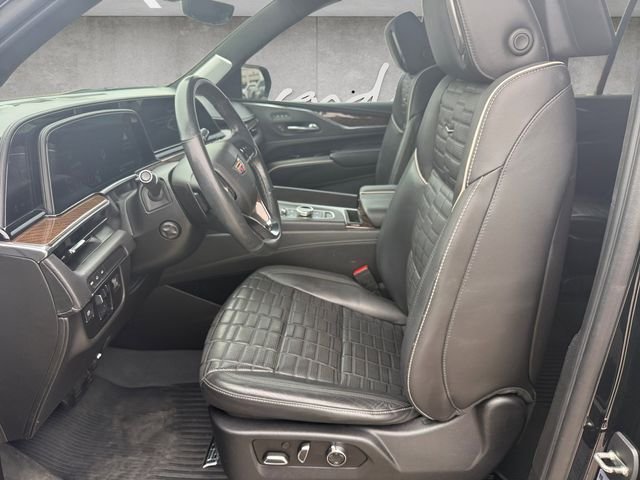 Used 2021 Black Cadillac Sport Platinum image 19