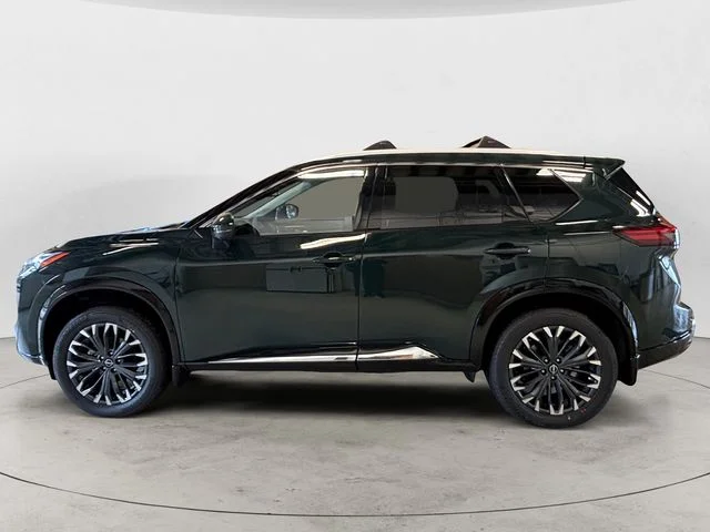 New 2026 Obsidian Green Nissan Platinum image 2