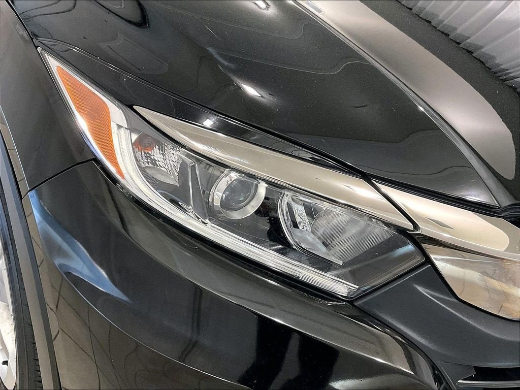 Used 2019 Black Honda LX image 32