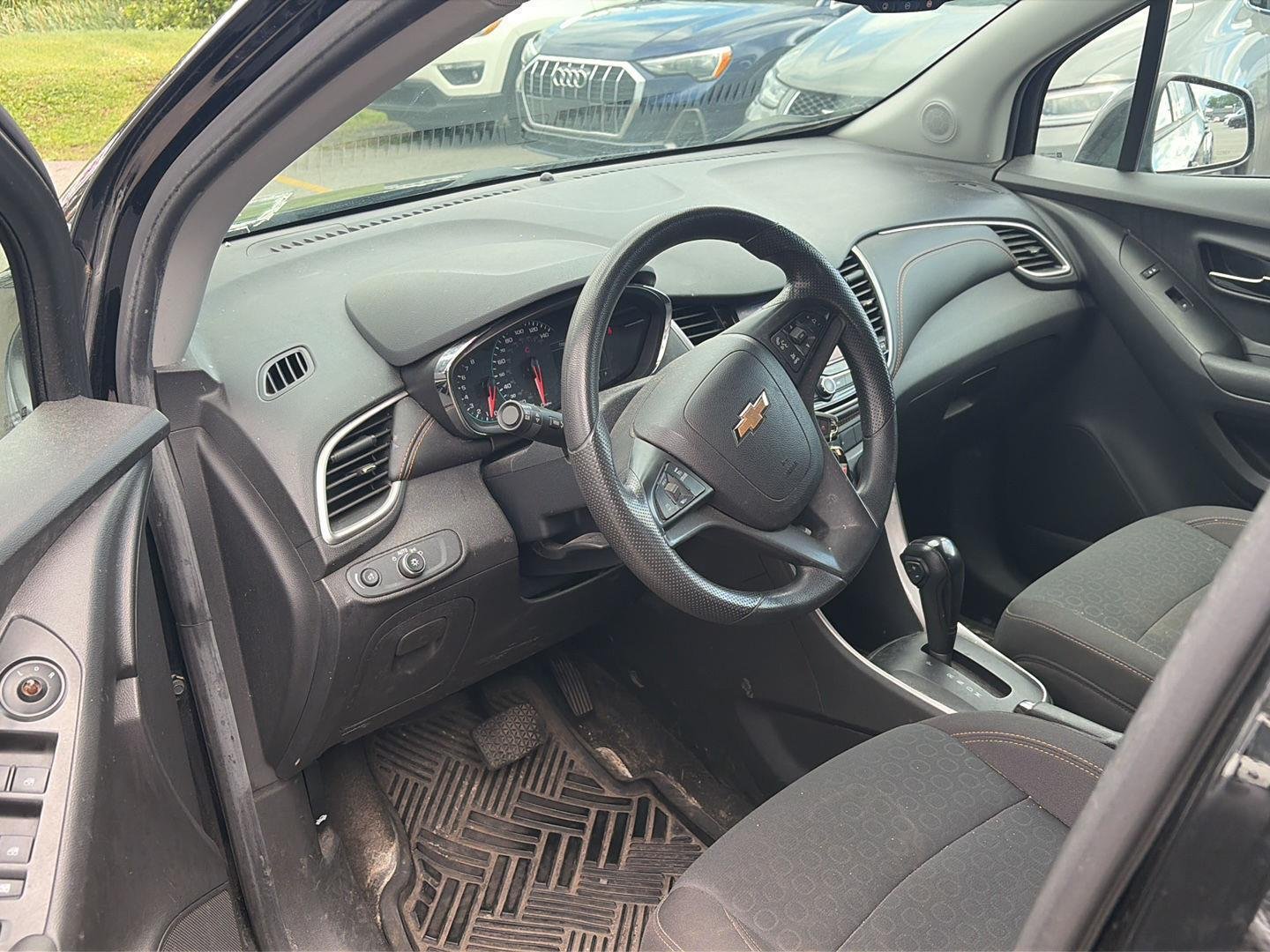 Used 2021 Mosaic Black Metallic Chevrolet LS image 5