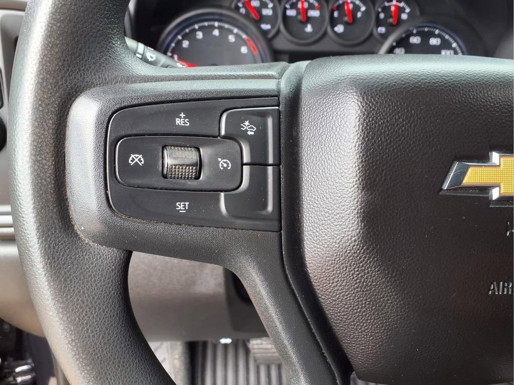 Used 2022 Dark Ash Metallic Chevrolet Custom image 17