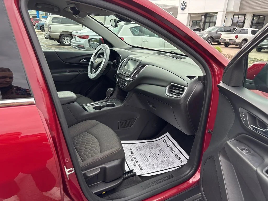 Used 2018 Cajun Red Tintcoat Chevrolet LT image 33