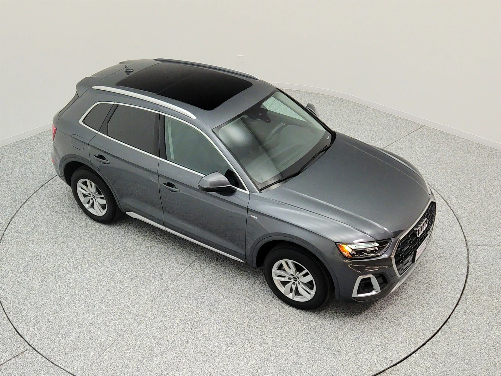 Used 2024 Daytona Gray Pearl Effect Audi S line Premium 45 TFSI quattro image 24
