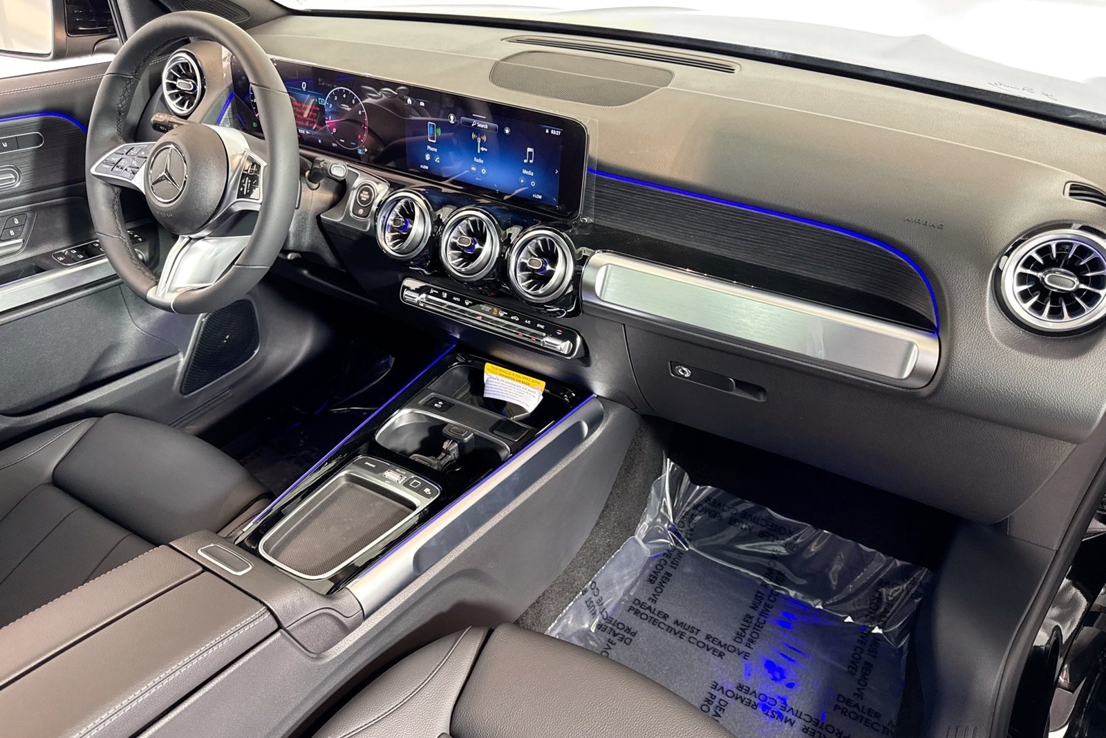 New 2026 Night Black Mercedes-Benz GLB 250 image 27