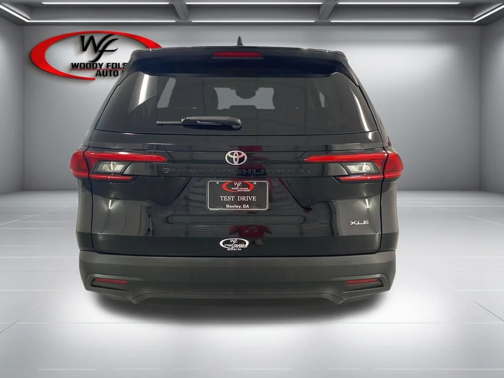 Used 2024 Midnight Black Me Toyota XLE image 7