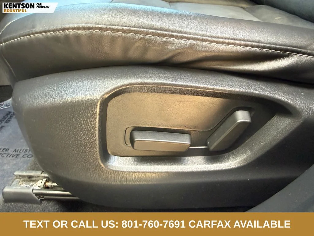 Used 2020 Black Mazda Touring image 29