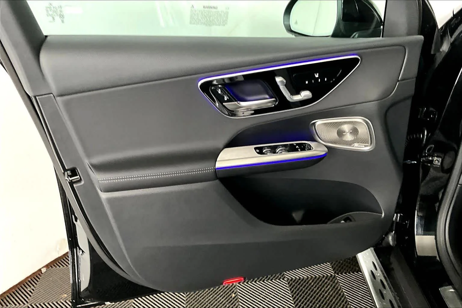 New 2026 040/Black Mercedes-Benz GLC 300 image 12
