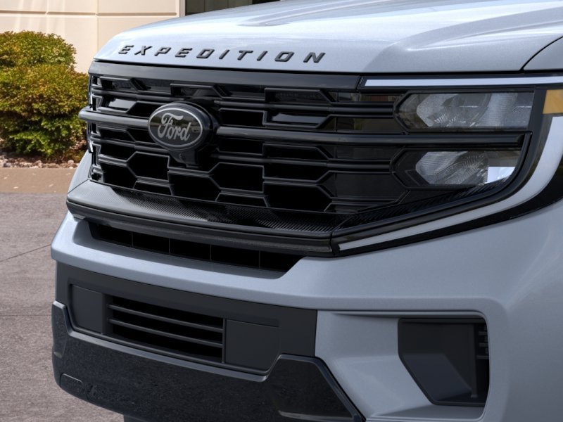 New 2026 Glacier Gray Metallic Tri-Coat Ford Platinum image 17