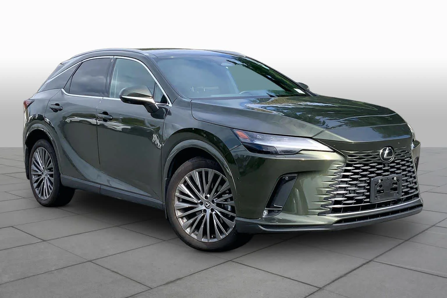 Certified Used 2024 NORI GREEN PEARL Lexus Luxury image 3