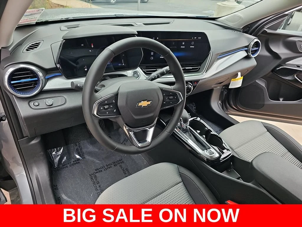 2026 Chevrolet Trax LT - Photo 15