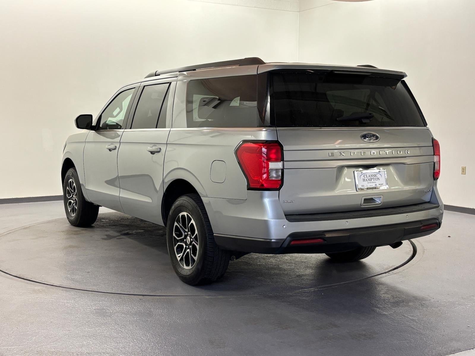 Used 2022 Iconic Silver Metallic Ford XLT image 11