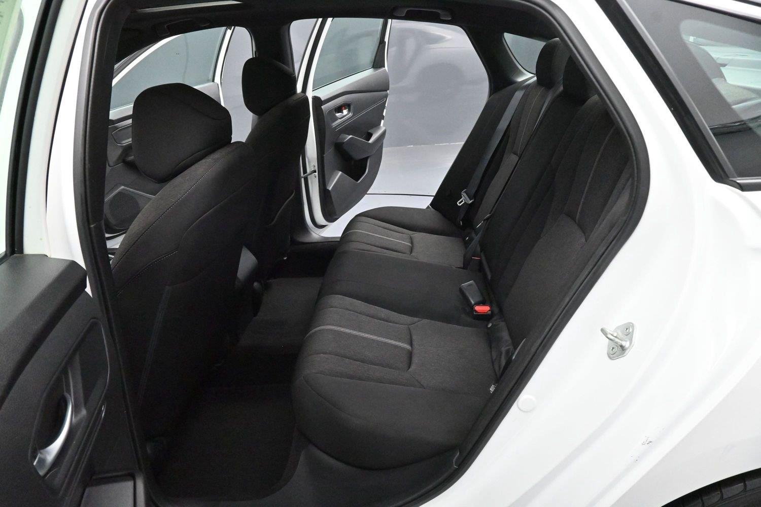 Used 2024 Platinum White Pearl Honda Sport image 29