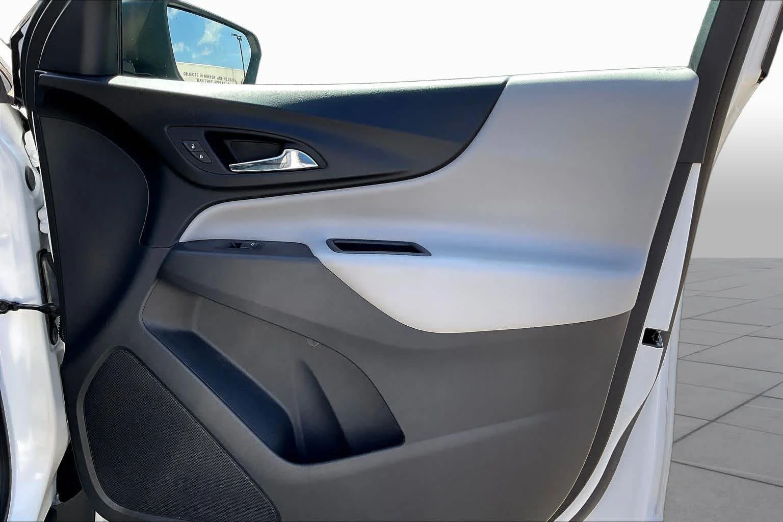 Used 2021 Summit White Chevrolet LS image 22