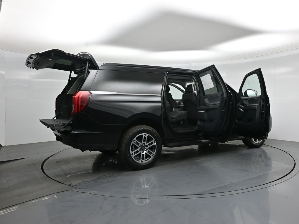 New 2026 Agate Black Metallic Ford Active image 5