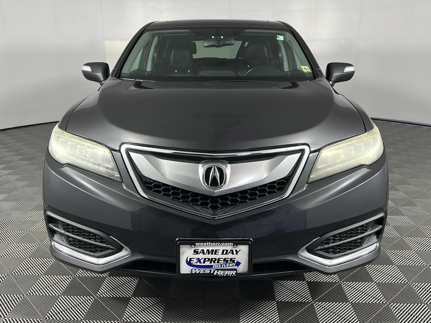 Used 2016  Acura Tech Pkg image 2