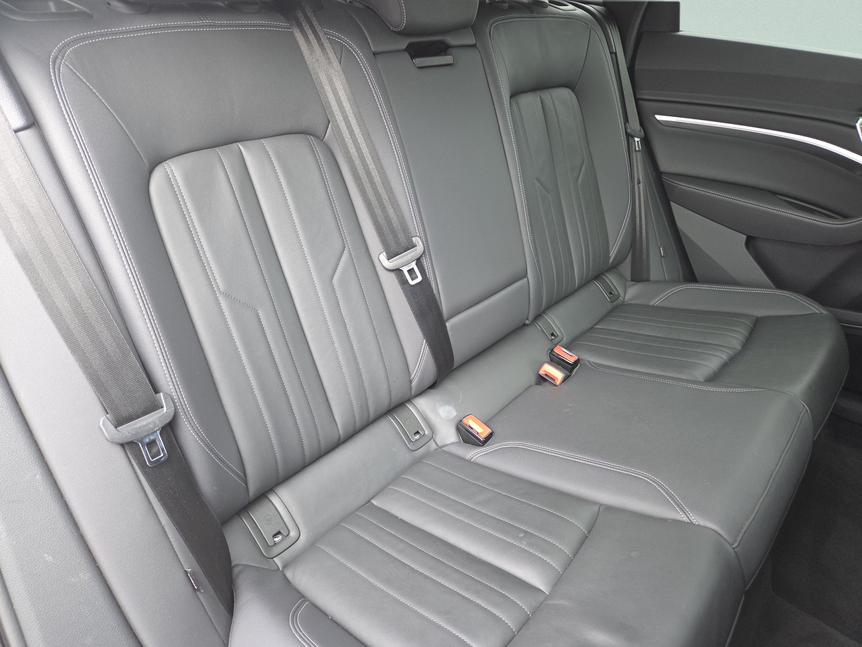 Certified Used 2023 Mythos Black Metallic Audi Premium image 5