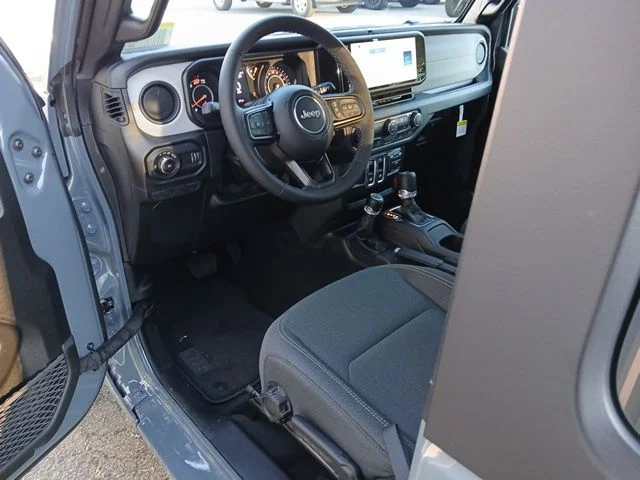 New 2026 Anvil Clear-Coat Exterior Paint Jeep Sport S image 34