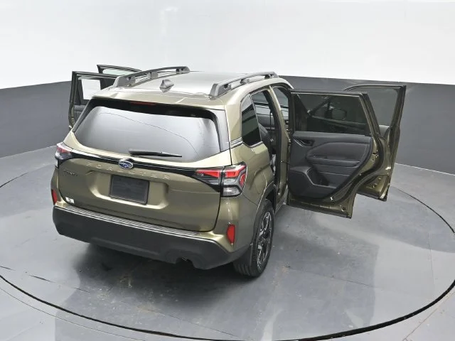 Certified Used 2025 Autumn Green Metallic Subaru Premium image 27