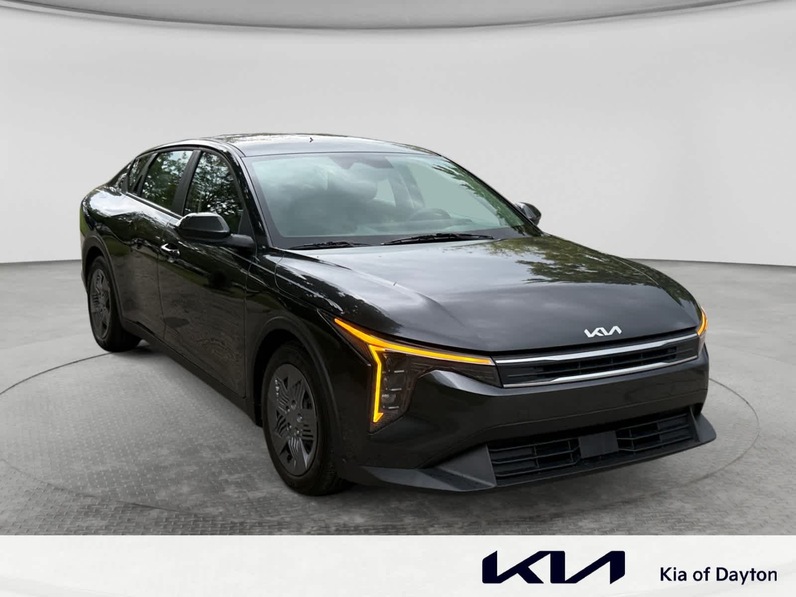 Certified Used 2025 Interstellar Gray Kia LX image 3
