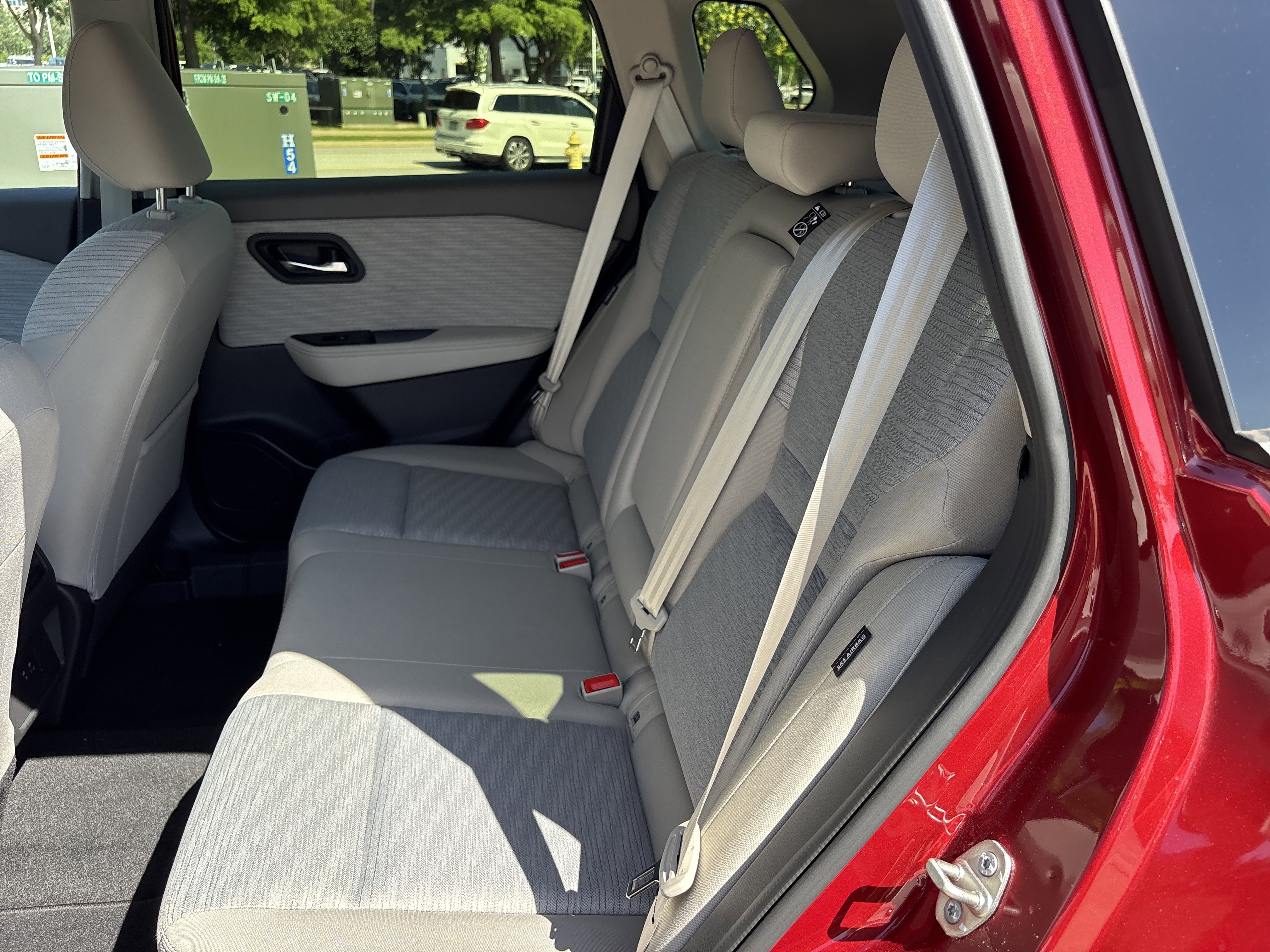 Used 2023 Scarlet Ember Tintcoat Nissan SV AWD image 15