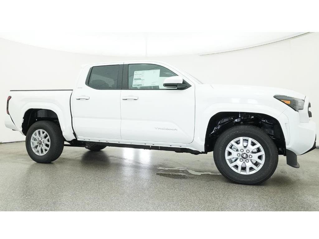 New 2026 Ice Toyota SR5 image 28