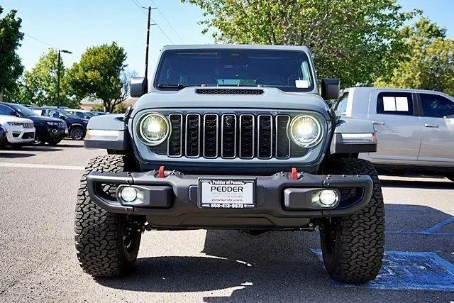 New 2026 Anvil Clear-Coat Exterior Paint Jeep Rubicon image 5