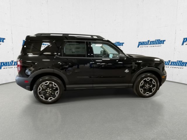 Used 2025 Shadow Black Ford Outer Banks® image 12