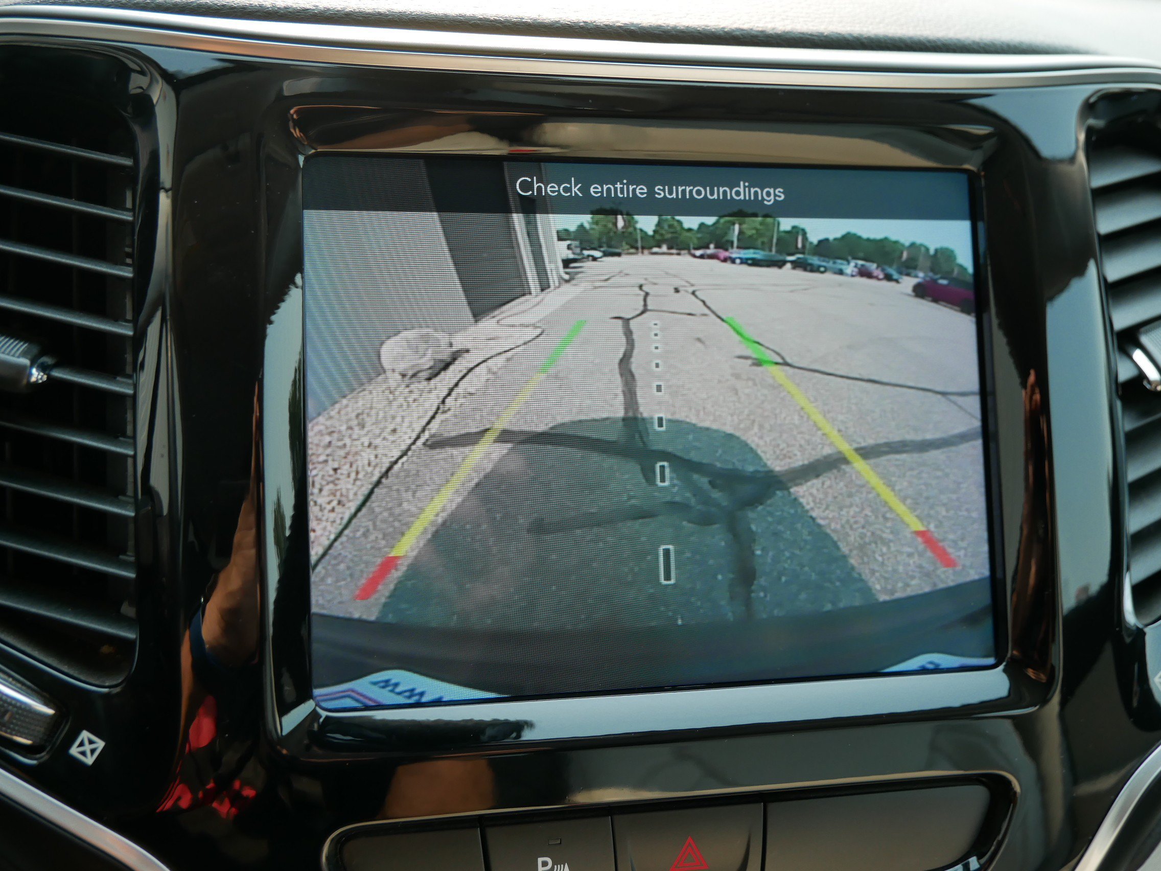 Used 2020 Diamond Black Crystal Pearlcoat Jeep Limited image 25