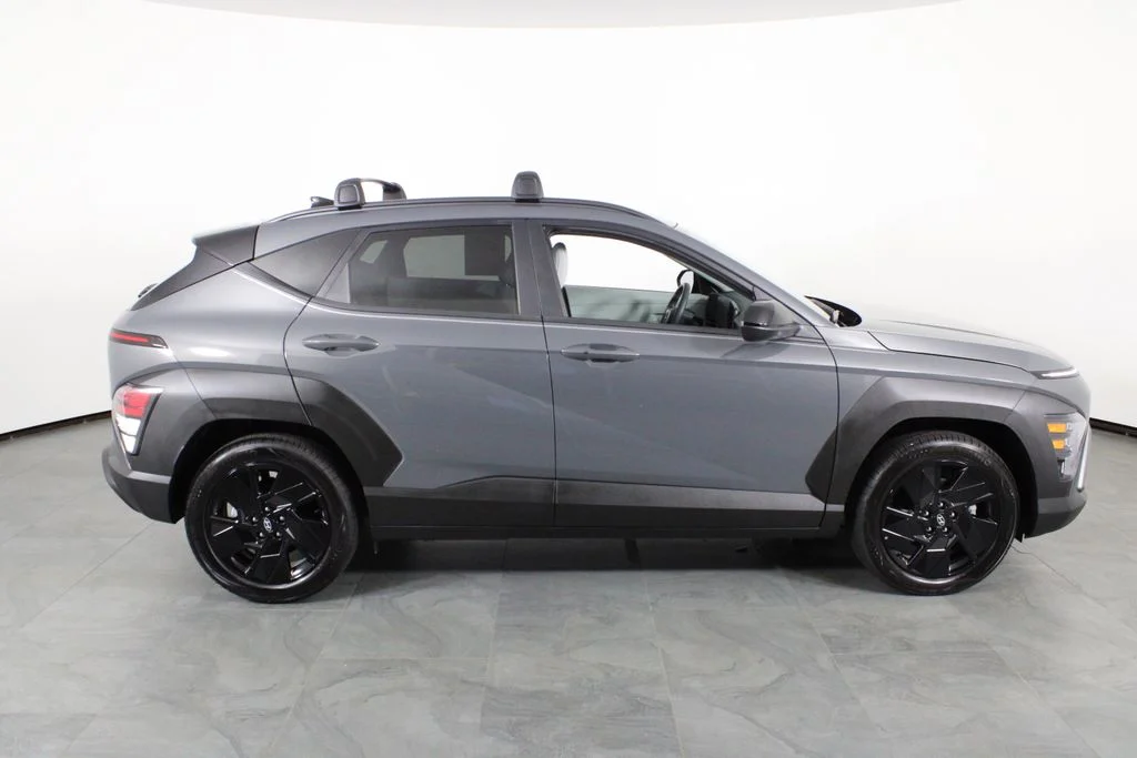 Used 2026 Gray Hyundai SEL Sport image 12