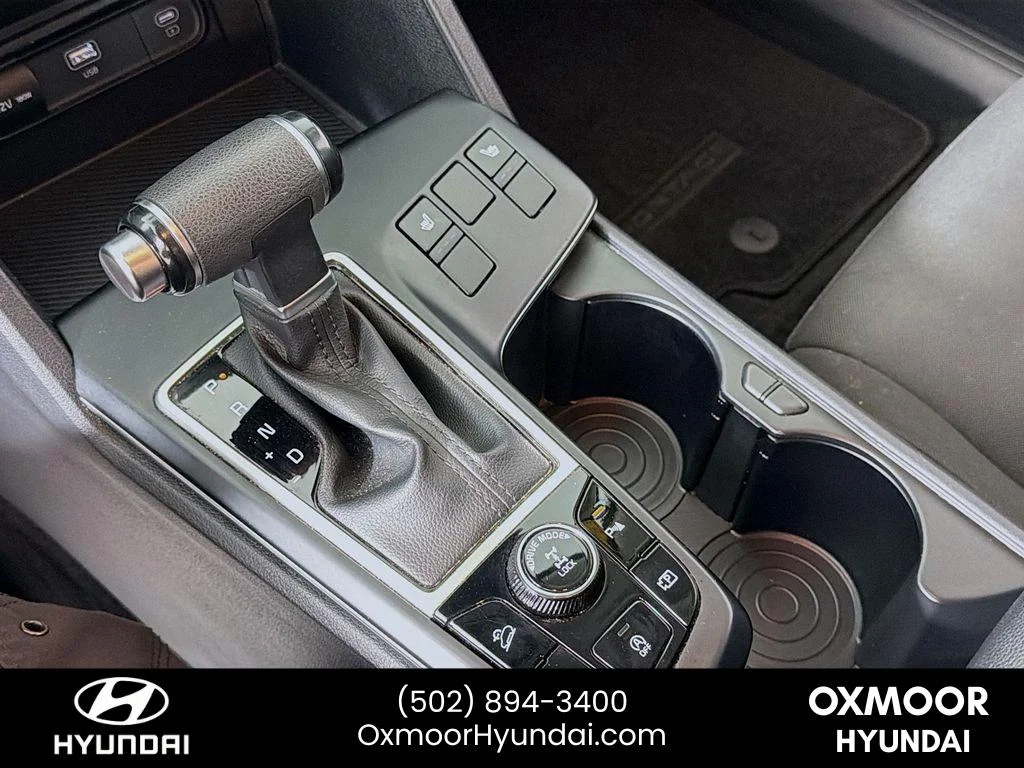 Used 2024 Gravity Gray Kia LX image 16