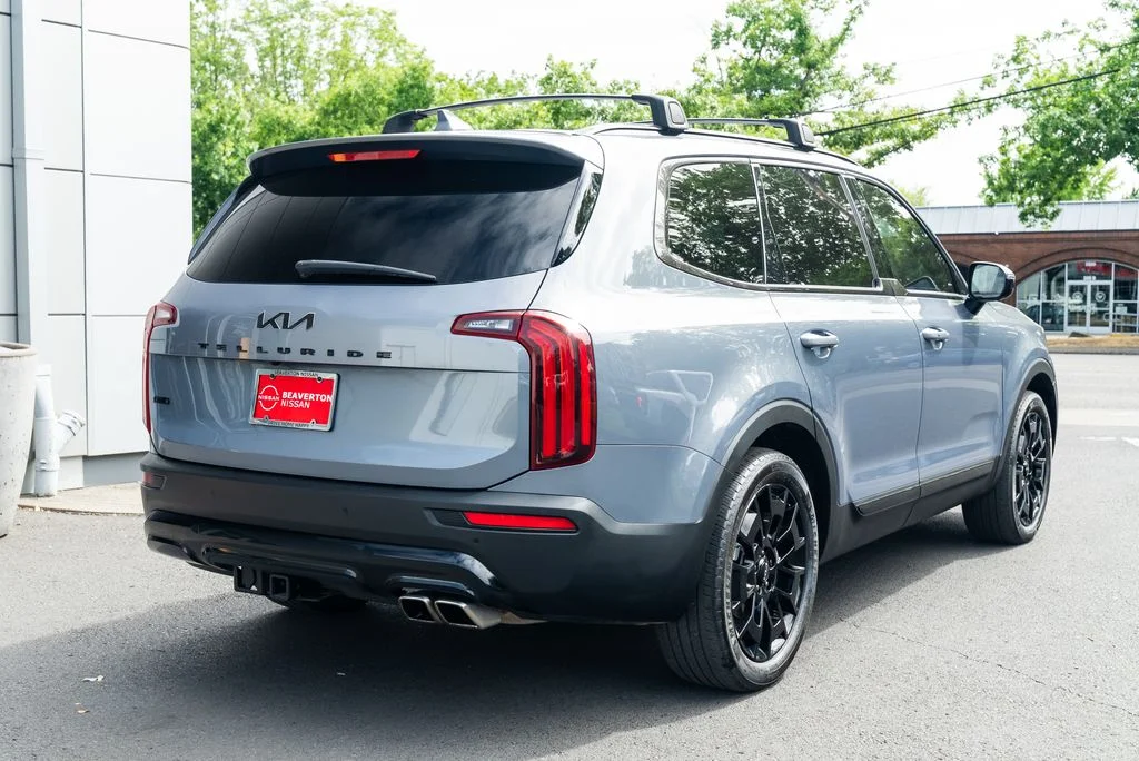 Used 2022 Silver Kia SX image 6