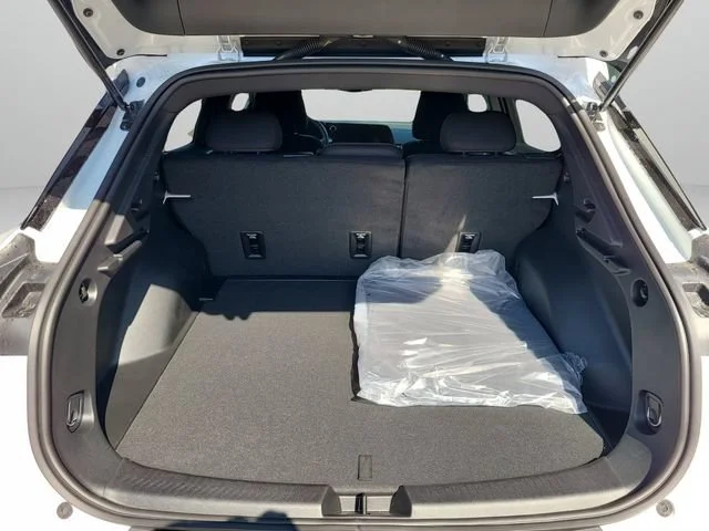 New 2026 Summit White Chevrolet LT image 10